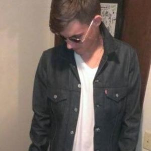 Meet your Posher, Bowin